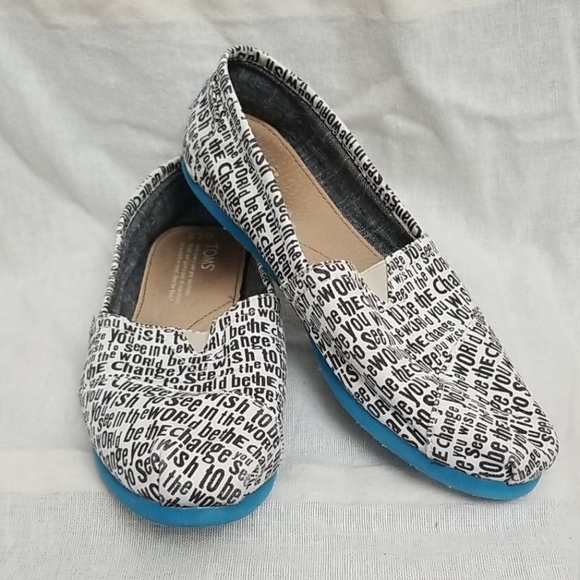 Toms Shoes - Toms "Be the Change You Wish to Be" Shoes - 7.5